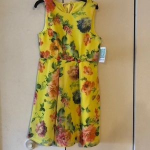 Bonnie Jean child dress size 16. Yellow dress